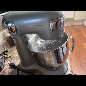 Cuisinart mixer